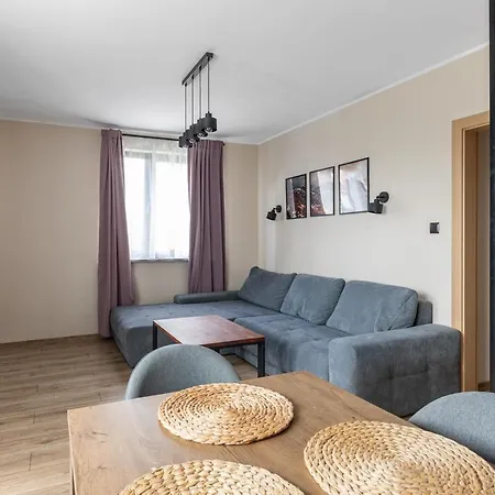 Appartement Loftowy, 3-pokojowy Apartament W Pieknej Okolicy